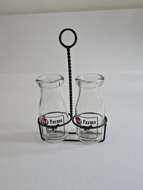 Vintage J&J Farms Set Of 2 Milk Glass Bottle Set With Metal Caddy Beatrice NE